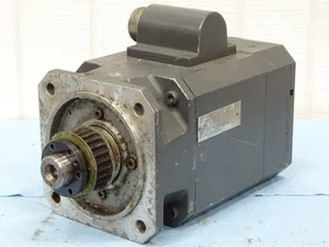   1FT6082-1AF71-3AG1 SERVO MOTOR 1500/3000RPM 240/120VAC 8.20/10.7A #A6-22 - Bild 1 von 4