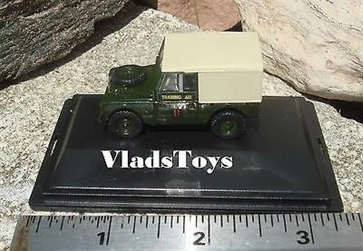 Oxford Military 1/76 Land Rover British Royal Corps of Transport 76LAN188022 - Image 1 of 4