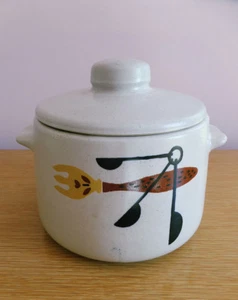 Vintage Mid Century Cookie Jar Bean Pot Stoneware Dog Treat Container Westbend - Picture 1 of 11