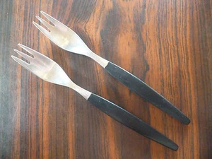 Gense Focus Deluxe Stainless 2 Dinner Forks 3-Tine Black Handle Sweden 7 7/8" - Picture 1 of 4