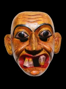 Unique Handcrafted 10 inch  Wooden Tiki Tribal Mask from Sri Lanka | Traditional - Picture 1 of 1