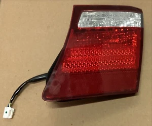07-09 LEXUS LS460 PASSENGER RIGHT SIDE REAR INNER TAIL LIGHT TAILLIGHT LAMP OEM - Picture 1 of 2