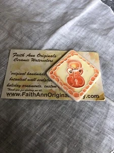 Ceramic Watercolors Faith Ann Originals Button 122-21 - Picture 1 of 4