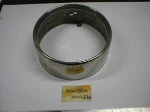 CERCHIO CORNICE FARO ALFA ROMEO GIULIA 1750 BN PICCOLO ALF234 - Picture 1 of 3