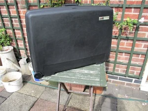 DELSEY LUGGAGE CASE , black ,two wheels , with key, COLLECTION ONLY NG10 5HA - Picture 1 of 8