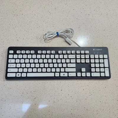 Logitech K310 Washable KEYBOARD Wired Cream And Gray Works Great - Image 1 of 4