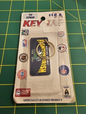 Vtg 1990s Tag Express Notre Dame Fighting Irish Key Ring/Chain Luggage Tag, B2b6 - Image 1 of 2