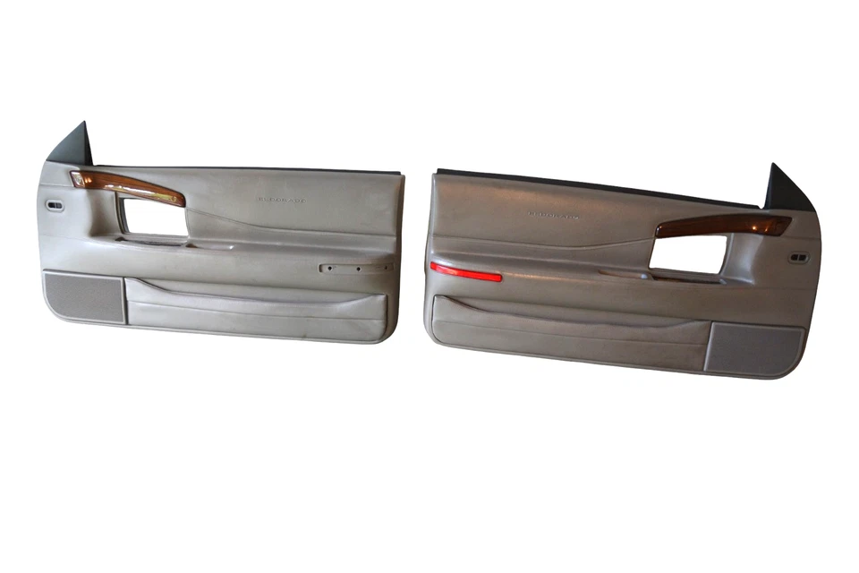 Juego de 2 paneles de puerta de conductor pasajero Cadillac Eldorado 1996-2002 OEM Foto 1 de 4
