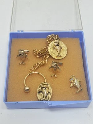 Charlie Tuna Star-Kist 1972 Alimentos Pulsera Gemelos Pin Llavero SKF - J Foto 1 de 4