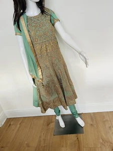 Kids girls outfit indian asian Pakistani dress Kamez Sharara Size 32 - Picture 1 of 6