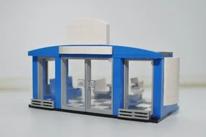 Diner Restaurant Modular City Custom MOC Model Compatible with LEGO® bricks - Picture 1 of 5