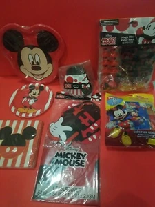 Suministros de fiesta clásicos de Disney Mickey Mouse *8 piezas*banner*platos*serpientes*favores*sombrero - Imagen 1 de 7