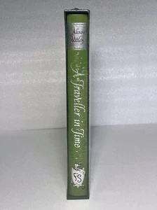 A TRAVELLER IN TIME Alison Uttley FOLIO SOCIETY Illustrated Edition NEW, SEALED - Foto 1 di 11