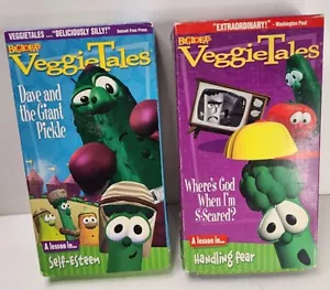 2 Veggie Tales VHS-Where's God When I'm Scared, Dave & the Giant Pickle - Picture 1 of 8