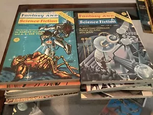 The Magazine of Fantasy and Science Fiction Set of 12 1971 pulps sci fi Ben Bova - Picture 1 of 7