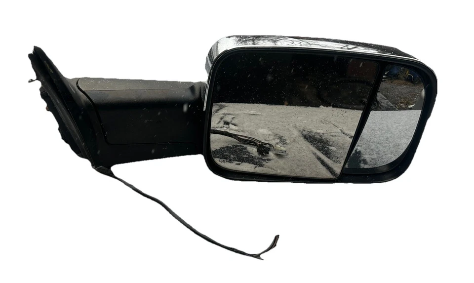 Espejo retrovisor lateral derecho cromado Ram 2500 2011-2012 pasajero eléctrico 55372070AF OEM. Foto 1 de 3