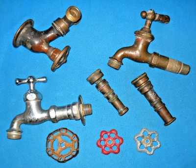 Vintage Lot of 3 Outdoor Faucets, 2 Brass Hose Nozzle's & 3 Metal On/Off Knobs - Image 1 of 4