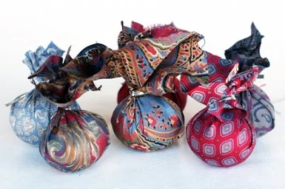 25 Pc of Vintage Silk Remnants 8X8 Inches Square Egg Dyeing Recycle Fabric Scrap - Image 1 of 4