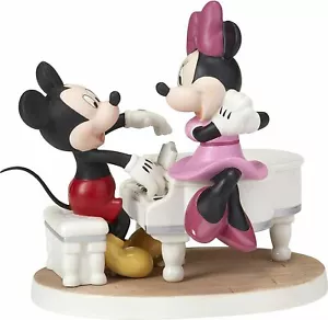 Precious Moments "Our Love Is A Sweet Melody" - Disney Mickey and Minnie Mouse - Picture 1 of 5