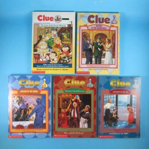 CLUE Chapter Books Lot Mystery by A E Parker #4, 13, 17, 18 + CLUE JR #1 Book - Picture 1 of 24