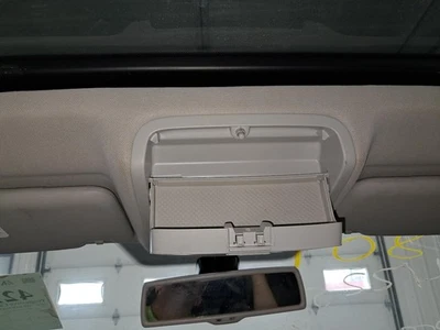 Espejo retrovisor interior delantero central usado se adapta a: Volkswagen Passat 2012 con automático Foto 1 de 4