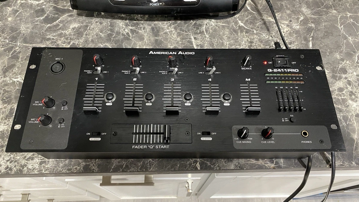 AMERICAN  AUDIO ミキサー s-l1200.jpg