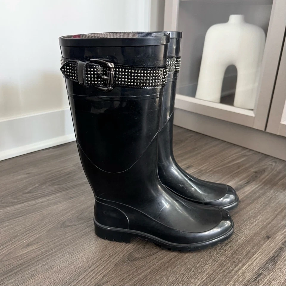 博柏利黑色橡胶银色镶嵌腰带细节及膝高雨靴 36 美国 6 — 第 1/4 张图片