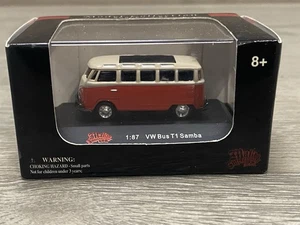 Malibu International VW Bus T1 Samba 1/87 Red / WHITE - NIP  - Picture 1 of 8