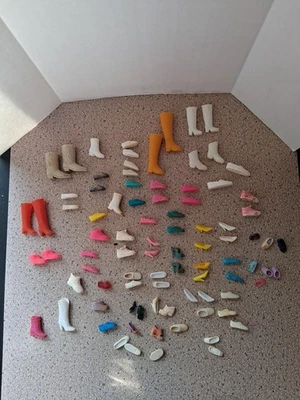 Bolso De Zapatos Barbie, Ken Y Kelly De Colección Usado Sucio Ver Fotos Foto 1 de 4