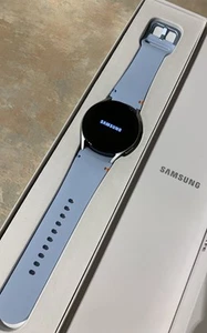 Samsung Galaxy Watch FE Fitness Tracking Niebieski Srebrny 40MM GPS Baby Blue Pasek - Zdjęcie 1 z 7