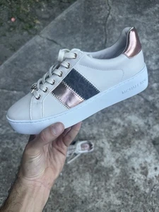 Michael Kors Women's Poppy Metallic Trim Sneaker Gold sz 8 WORN ONCE - Picture 1 of 9