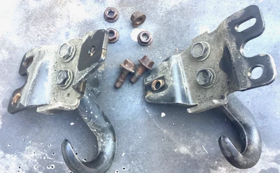 Used 2002-2012 Jeep Liberty Front Left Front Right Tow Hooks Mopar 52059410AB - Image 1 of 4