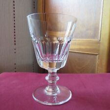 1 verre a eau en cristal de saint louis modèle Caton H 14 CM signé