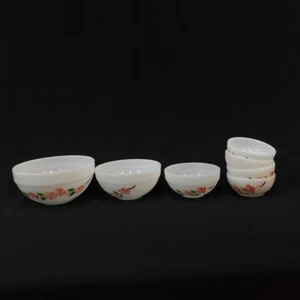 Schüssel Set Nesting Mixing Fire King weiß Pfirsichblüte rosa Blumen Milchglas - Bild 1 von 10