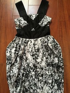 Go International Juniors Mini Dress Black White Size 1 XS - Picture 1 of 12