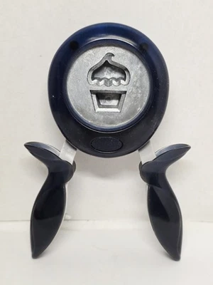 Ponche de cono de helado Fiskars Easy Squeeze  Foto 1 de 4