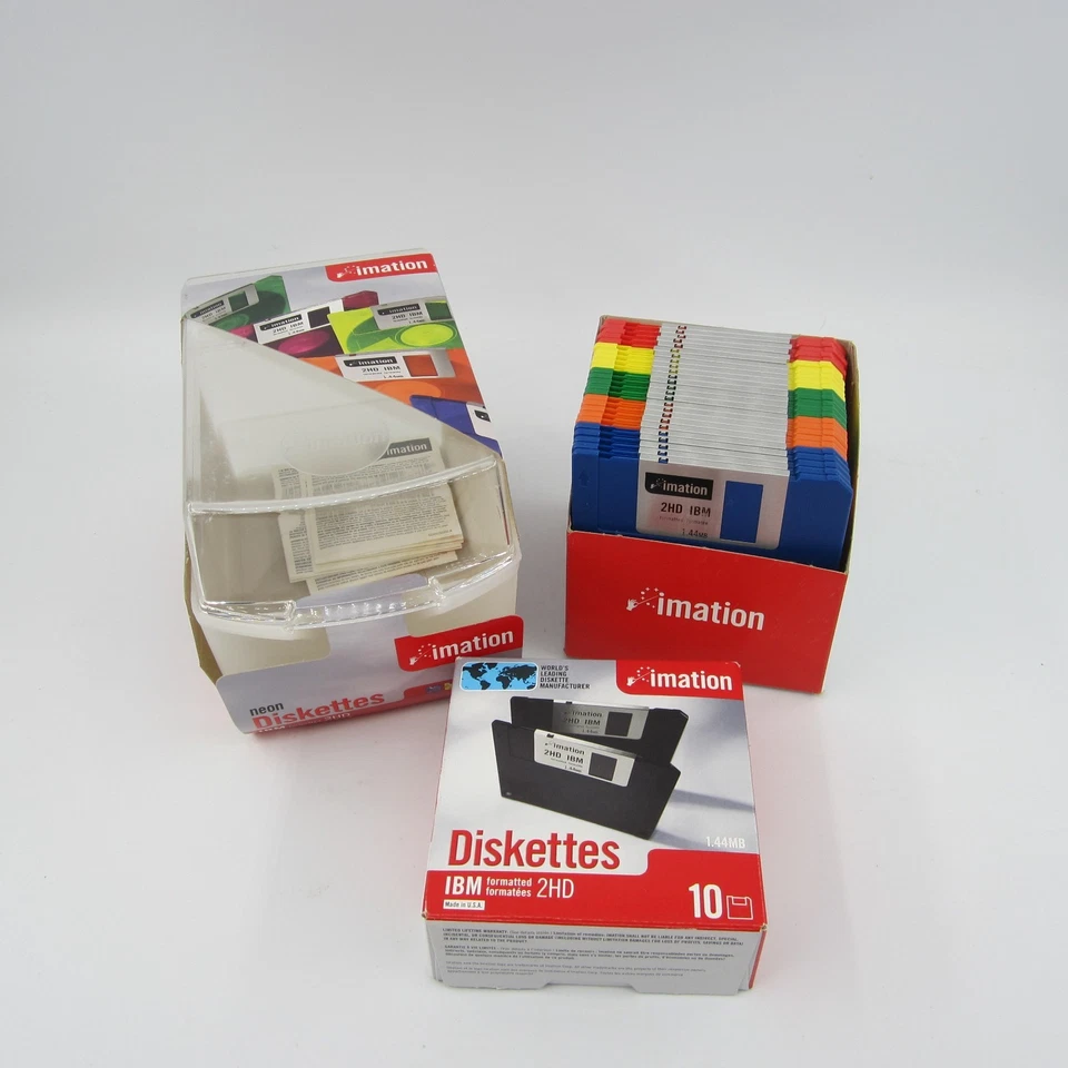 Total 35 IBM Imation 2HD 25 Rainbow + 10 Disquetes Negros 1.44 MB con Estuche Foto 1 de 4