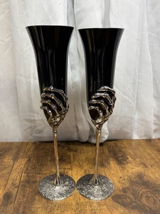 Gothic Skelett Hand schwarz Sektflöten Halloween Toastgläser 2er Set - Bild 1 von 10