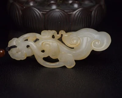 认证天然 Hetian Jade 手工雕刻精美 Ruyi 吊坠雕像 11181 — 第 1/4 张图片