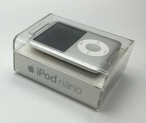 Apple iPod nano A1236 8 GB - 3rd Generation - Silver (MA980LL/A) - Picture 1 of 3
