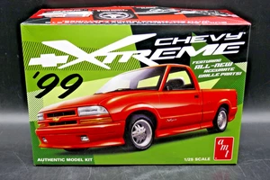 1:25 AMT '99 Chevy S10 Xtreme Pickup Truck Model Kit 1514 - New Open Box - Picture 1 of 8