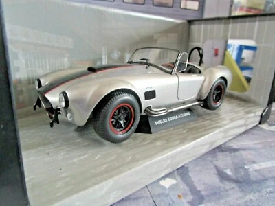 AC Shelby Cobra Ford V8 427 MKII silber grau met. b 1965 Solido Metall RAR 1:18 - Bild 1 von 4