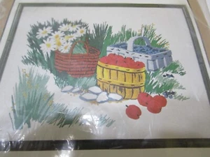Harvest Baskets Crewel Kit #6129 (Caron International, 1977) FREE SHIPPING - Picture 1 of 4