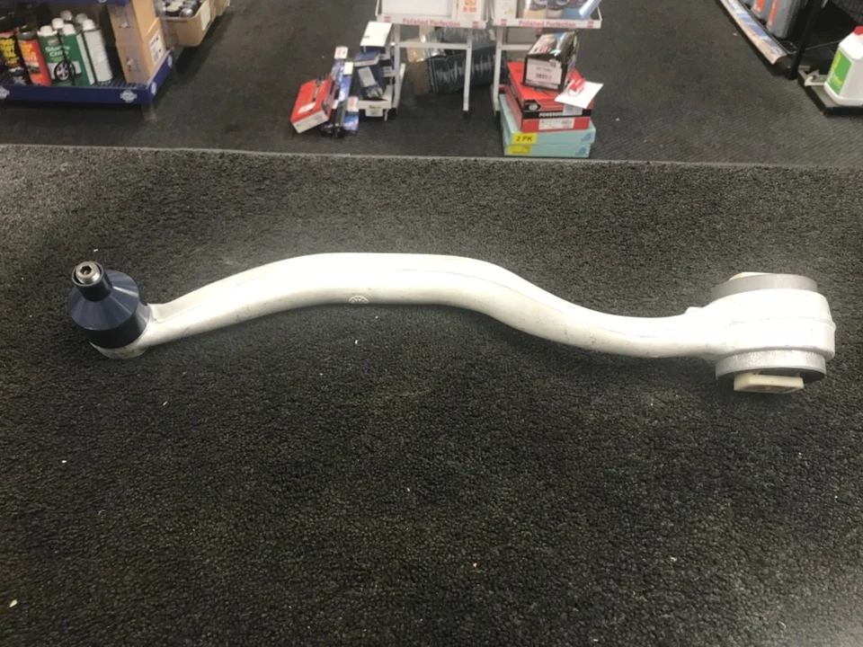 BMW 535i 540i 545 M5 E39 1995-2004 2 BRAZO DE CONTROL SUPERIOR DELANTERO RÓTULO IZQUIERDO  Foto 1 de 1