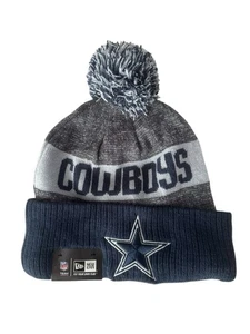 Cappello invernale Dallas Cowboys Beanie NFL New Era maglia pom maglia adulto taglia OSFM NUOVO CON ETICHETTE - Foto 1 di 2
