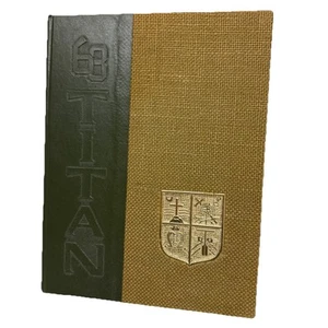 1968 Boylan Catholic High School Yearbook Rockford IL - Bild 1 von 12