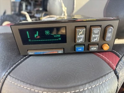 88- 94  Chevrolet GMC  Truck Suv Digital Climate Control A/C ,OBS - Image 1 of 4
