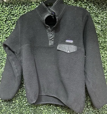 Chaqueta Pullover Polar Patagonia Mujer Pequeña Negra Synchilla Snap-T EE. UU. Foto 1 de 4