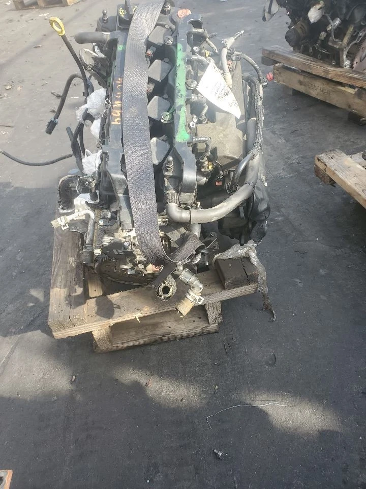 Used Engine Complete Assembly fits: 2020 Jeep Cherokee 2.4L VIN B 8th digit engi Foto 1 de 4