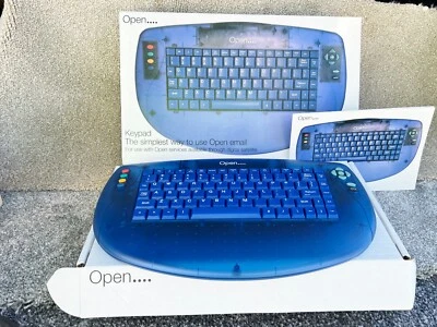 VINTAGE RETRO OLD SKY OPEN COMPUTER KEYBOARD EMAIL VIA SATELITE - Image 1 of 4